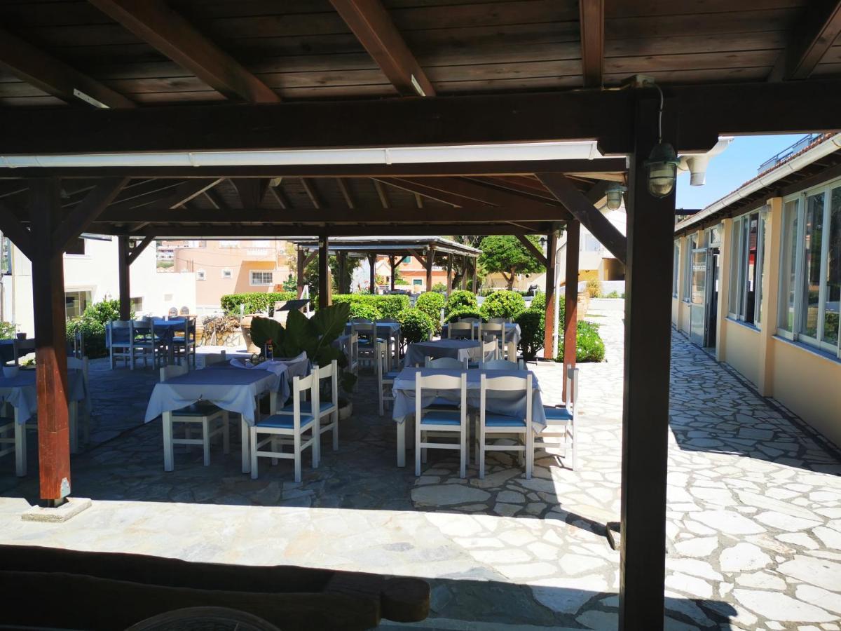 Nafsika Hotel Agios Stefanos Avliotes  Exterior foto